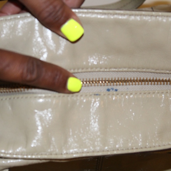 Vintage Coach F14022 Chelsea shoulder bag. - Picture 4 of 7